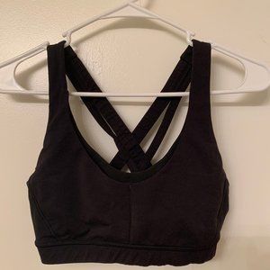 BLACK LULULEMON SPORTS BRA - SIZE 8